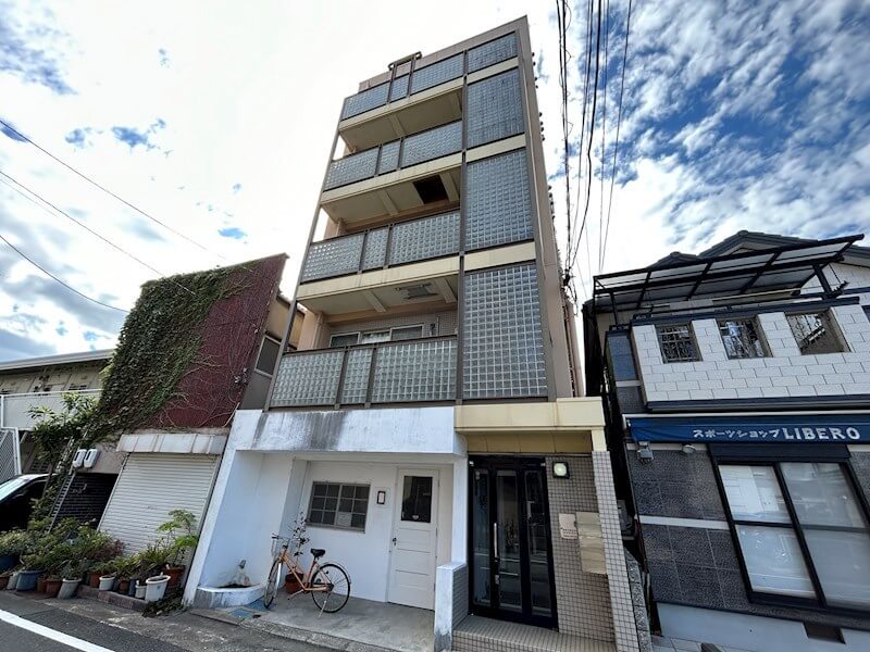 BraTTo伊丹フェリス